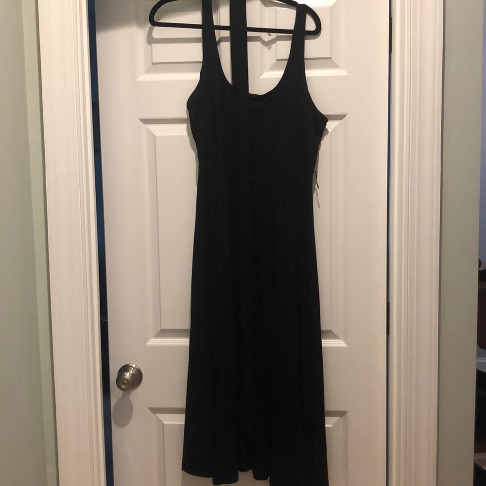 Good American belted flair dress